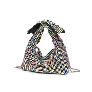 Sac de soirée pour femme en strass et cristaux, avec rabat et chaîne, léger et portable, idéal pour les dîners et les mariages - Product Image 4