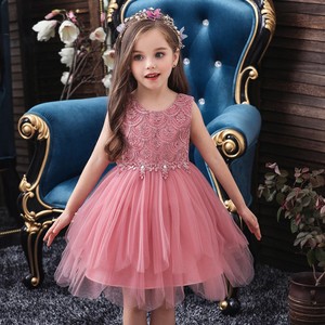 Robe de demoiselle d'honneur de fille de fleur de style européen avec arc robe de princesse gonflée d'été exquise robe de soirée - Product Image 1