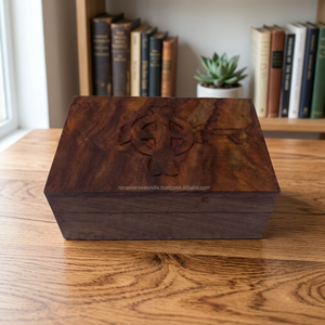 Caja de Almacenamiento Rectangular de Madera Maciza con Acabado Natural Tallado a Mano, Ecológica, con Símbolo de Cruz, Joyero para Mujer - Product Image 3