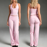 Ensemble de yoga pour femme : Soutien-gorge de sport rembourré push-up à col halter et décolleté plongeant, et pantalon large à taille repliable – Tenue d'entraînement
