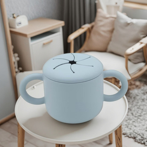 Silicone bé <span class=keywords><strong>cup</strong></span> với rơm và nắp thực phẩm cấp Toddler đào tạo container với xây dựng trong rơm cắm đo Mark máy rửa chén - Product Image 6