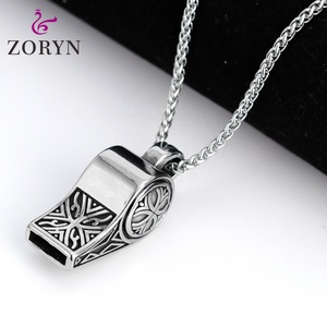 Colgante de Silbato Vikingo Celta de Acero Inoxidable, Joyería de Moda Funcional Vintage Gótica Nórdica de Acero de Titanio para Hombres y Mujeres - Product Image 3