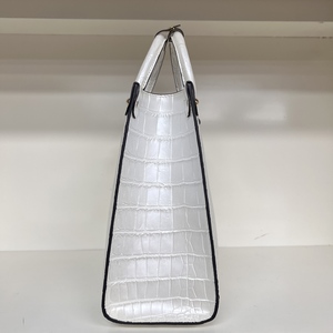 Sac fourre-tout en cuir de crocodile véritable, sac à bandoulière de luxe de créateur, durable et portable, sacs de luxe pour femmes - Product Image 2