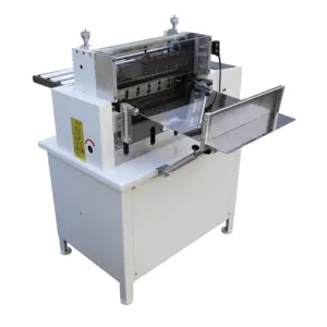 Automatic soft rubber sheet cutting machine