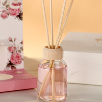 Diffuseur de parfum d'huile essentielle d'aromathérapie bouteille en verre cristal diffuseur de roseaux ensemble cadeau conteneur de parfum personnalisable