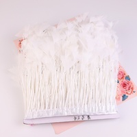 Plume de Dinde Naturelle Teinte à Motif Papillon 10-15 cm, Bordure en Tissu pour Jupes de Danse Latine, Robes, Décorations et Accessoires Vestimentaires