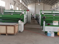 Máquina huecas de láminas corrugadas de plástico PP Máquina para hacer cajas de embalaje de PP Línea de producción de tablero hueco de plástico PP