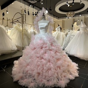 Robe de mariée en tulle rose Lsml083 avec fleurs 3D et détails en plumes, bustier, rêveuse et romantique pour des mariages de <span class=keywords><strong>conte</strong></span> de fées Jancember - Product Image 1