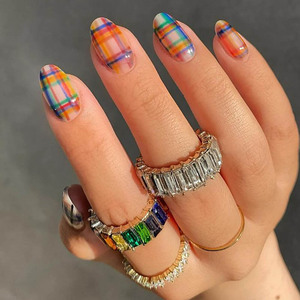 Daily Wear Short Oval Bling Glitter Full Cover Handmade Nails <strong>Capsule</strong> Faux <strong>Ongles</strong> Acrylic Luxury Handmade False Nails - Product Image 5