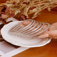 Bracelets Joncs Ronds Creux en Acier Inoxydable Plaqué Or pour Femmes - Bijoux de Mode en Gros