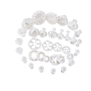 Fournitures d'usine 33 pièces ensemble outils de cuisson Fondant plastique forme de ressort <span class=keywords><strong>emporte</strong></span>-pièces outils de pâtisserie de cuisson - Product Image 5
