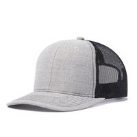 Gorra de béisbol ajustable de 6 paneles transpirable unisex de color liso con malla de camionero de Guangzhou para las cuatro estaciones