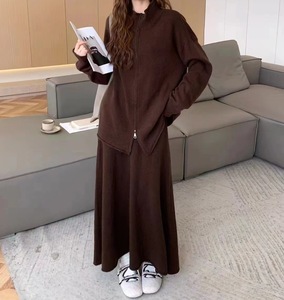 بذلة محبوكة غير رسمية نسائية للخريف والشتاء - Product Image 3