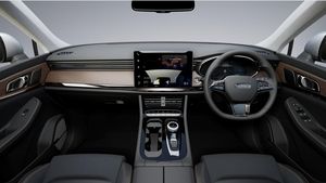 Skyworth มือสอง EV6ขวาหางเสือความเร็วสูงสุด150กม./ชม. รถยนต์ไฟฟ้าผู้ใหญ่รถไฟฟ้าใหม่ RHD <span class=keywords><strong>SUV</strong></span> - Product Image 6