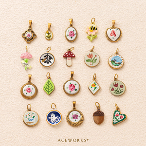 จี้เคลือบทอง 18K PVD สแตนเลสสตีลลายสวนวาดภาพสำหรับเด็ก กันน้ำ ป้องกันการแพ้ ไม่หมองคล้ำ - Product Image 3