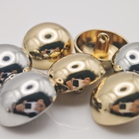 Boutons en métal ronds brillants de luxe 24L, vente en gros directe d'usine pour accessoires vestimentaires de luxe