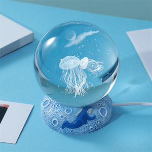 Bola <span class=keywords><strong>de</strong></span> cristal luminosa tallada internamente en 3D, luz nocturna creativa, decoración Led, ballena espacial, Luna, lámpara <span class=keywords><strong>de</strong></span> regalo <span class=keywords><strong>de</strong></span> cumpleaños - Product Image 5