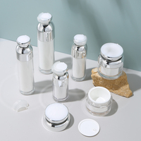 Bouteille de pompe sans air de forme ronde en plastique acrylique Offre Spéciale pour les soins de la peau bouteille d'emballage cosmétique haut de gamme de 30ml/50ml/100ml