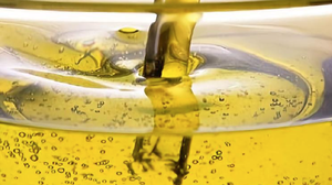 리놀레산-화학응용용 고순도 공업용 리놀레산-리놀레산 공급업체 - Product Image 2