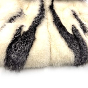 À la mode <span class=keywords><strong>prix</strong></span> de gros usine conception personnalisée dame véritable <span class=keywords><strong>grand</strong></span> col véritable manteau de fourrure de renard à la mode - Product Image 2