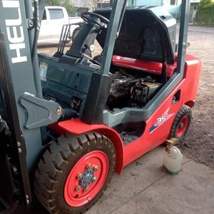 Montacargas Diésel Heli CPC 35 de Bajo Consumo, Mini Montacargas de 3.5 Toneladas RT35 Multidireccional CPCD 100 en Oferta - Product Image 1