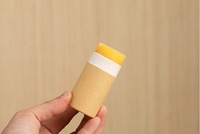 Tube kertas kraft biodegradable 2 oz untuk deodoran, dan tube kertas kraft 0,3 oz untuk lip balm dan minyak wajah (dengan cetakan).