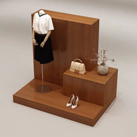 Fabricant professionnel – Ensemble de présentoirs en bois massif assemblés, écologiques et durables, plateformes à niveaux pour salles d'exposition et points de vente