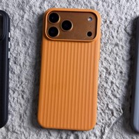 Coque de téléphone portable antichoc magnétique robuste en PC mat ondulé de luxe pour iPhone 14 15 16 17 Pro Max