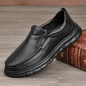 Mocassins en cuir véritable pour hommes, bout rond, à enfiler, dessus en cuir de vachette, semelle extérieure en caoutchouc, semelle intermédiaire EVA amortie, chaussures décontractées toutes saisons - Product Image 1