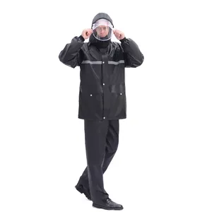 Jaket motor hitam portabel, jas hujan antiair luar ruangan dengan kain Oxford, dilengkapi dengan pakaian hujan