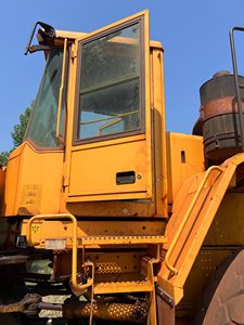 รถตักล้อยาง Volvo L120E มือสอง สภาพ 90% พร้อมมอเตอร์ รถตักหน้า สำหรับงานวิศวกรรมก่อสร้าง - Product Image 5