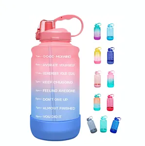 64 0z bottiglia d'<span class=keywords><strong>acqua</strong></span> motivazionale con indicatore del tempo con stivale in silicone protettivo in paglia grande serbatoio dell'<span class=keywords><strong>acqua</strong></span> giornaliero - Product Image 1