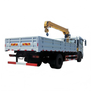 Disponible en Côte d'Ivoire : Camion grue à flèche articulée mobile télécommandée Dongfeng 4*2 8 tonnes 5 sections, personnalisable. - Product Image 3