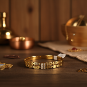Fashion <b>Bangle</b> 316L Stainless Steel PVD Gold Plating Sustainable Resistant Jewelry <b>for</b> Women and <b>Men</b> - Product Image 3