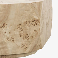 Détails organiques Construction géométrique Rocio Burl Table basse en bois Style moderne Design d'inspiration vintage Finition naturelle