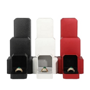 Pendientes de regalo redondeados Púrpura Acrílico Blu Circle Blanco Caja de diseño personalizado Cajas de joyería largas personalizadas con embalaje de logotipo - Product Image 2