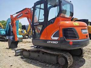 Mini-excavatrices Doosan Dx60 d'occasion de haute qualité, excavatrice sur chenilles hydraulique de 6 tonnes en provenance de Corée, PRIX BAS ! Mini-pelleuse - Product Image 4