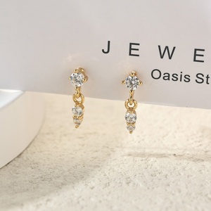Juego de Mini Aretes de Verano, Elegantes y Versátiles para Uso Diario, con Patrón Geométrico Simple, Aprobación Directa de Fábrica, Nuevo y Pequeño - Product Image 3