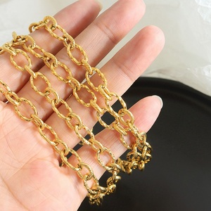 Hip <span class=keywords><strong>Hop</strong></span> Exagéré Plaqué Or <span class=keywords><strong>En</strong></span> Acier Inoxydable Chaîne Épaisse De Noël Collier Ras Du Cou Couple Bijoux collier <span class=keywords><strong>en</strong></span> acier inoxydable - Product Image 4
