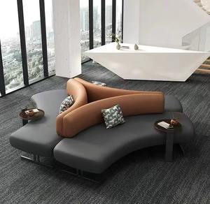 Luce <span class=keywords><strong>di</strong></span> design italiano Hotel <span class=keywords><strong>di</strong></span> lusso Lobby Business negoziazione divano banca Area <span class=keywords><strong>di</strong></span> riposo schienale in pelle Art sofà - Product Image 1