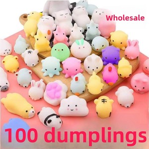 Jouets Mochi Squishy en Peluche Miniatures Anti-Stress pour Enfants – Idéal pour Noël, Fêtes, Cadeaux d'Anniversaire et Faveurs de Fête pour Enfants - Product Image 4