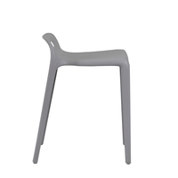 Chaise de jardin Chaise en plastique empilable pour l'extérieur Fournisseurs Chine Chaise de salle à manger au design moderne