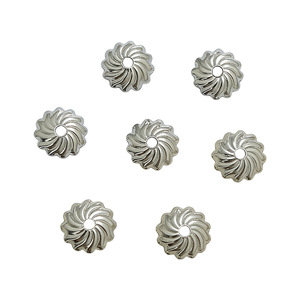 Cuentas espaciadoras en forma de flor de hierro chapadas en blanco K para la fabricación de pulseras, componentes de joyería - Product Image 5