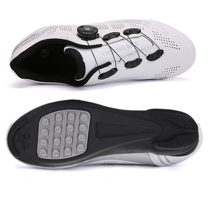 Chaussures de cyclisme <span class=keywords><strong>sur</strong></span> route Mangeleye T27 avec logo personnalisé, respirantes, légères, semelle en nylon pour l'hiver/le printemps avec motif floral - Product Image 1