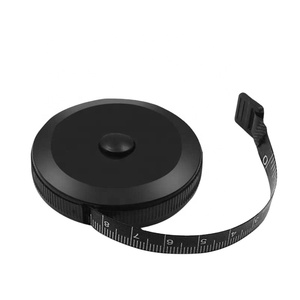 Mini <span class=keywords><strong>Metro</strong></span> a Nastro <span class=keywords><strong>da</strong></span> 150cm, Righello <span class=keywords><strong>da</strong></span> Sarto con Portachiavi, <span class=keywords><strong>Metro</strong></span> a Nastro Portatile per Misurazioni di Abbigliamento e Cucito - Product Image 1
