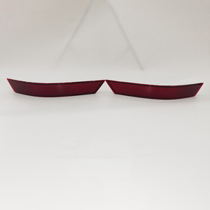 Feu de position latéral Mercedes-Benz W166 1668200374 Réflecteur ABS pour remplacement du pare-chocs arrière - Product Image 2