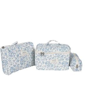 Trousse da Trucco Grande, Graziosa Borsa Cosmetici per Donne e Ragazze, Pochette da Toilette Estetica Floreale Coquette, Organizer da Viaggio per Make-up - Product Image 5