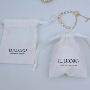 ถุงผ้าฝ้ายพิมพ์โลโก้ตามสั่ง ถุงของขวัญแบบมีเชือกผูก  ถุงผ้าฝ้ายออร์แกนิค  บรรจุภัณฑ์แบบรีไซเคิลและเป็นมิตรกับสิ่งแวดล้อม - Product Image 2