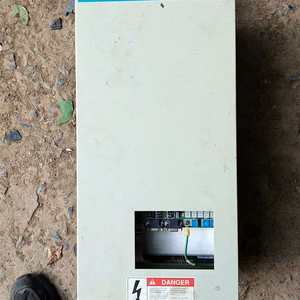 Convertidor de Alto Rendimiento Serie 6RA8075-6FS22-0AA0 para Control de Motores, Piezas de Repuesto Industriales Originales - Product Image 1