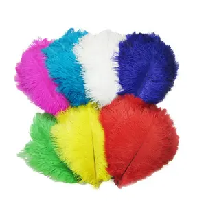 Оптовая продажа, разноцветные высококачественные декоративные страусиные перья